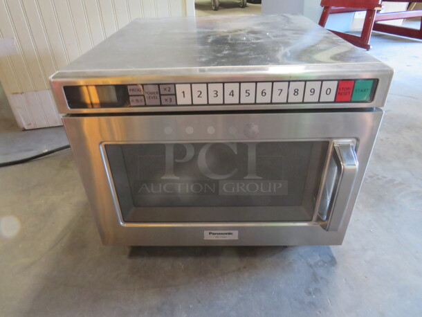 One WORKING Panasonic Microwave. #NE-17521. 208 Volt. 16.5X19X13. $1185.00. - Image 3 of 3