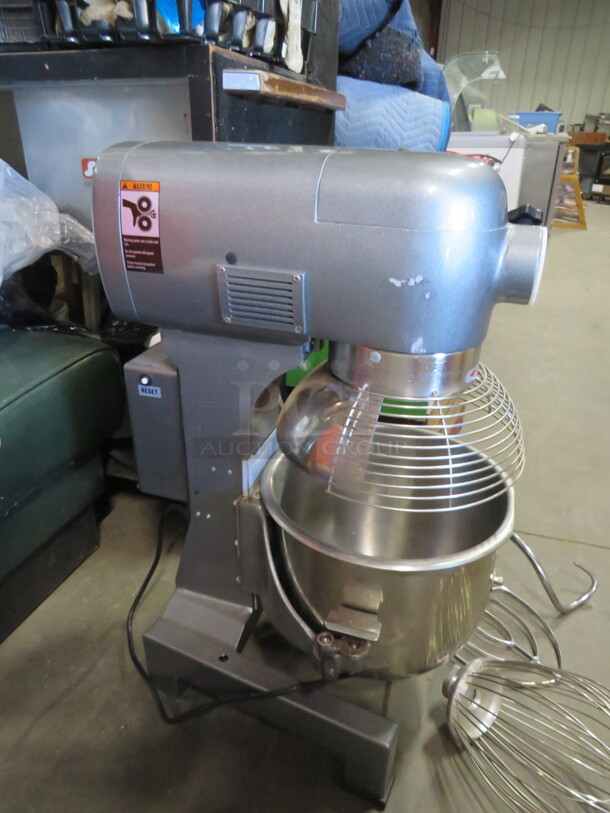 One Avantco 20 Quart Mixer With Bowl, Guard, Whip Paddle And Hook. 120 Volt. Model# 177MX20H. - Image 6 of 6