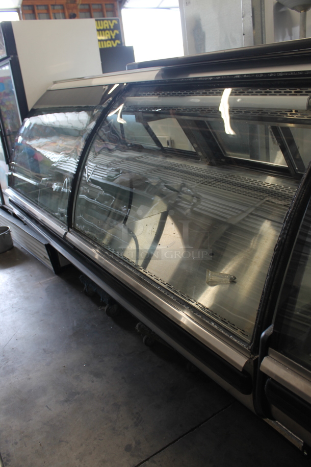 Federal Industries MCG854DC Metal Commercial Floor Style Deli Display Case Merchandiser. 120 Volts, 1 Phase. Cannot Test - Unit Was Previously Hardwired - Image 4 of 4