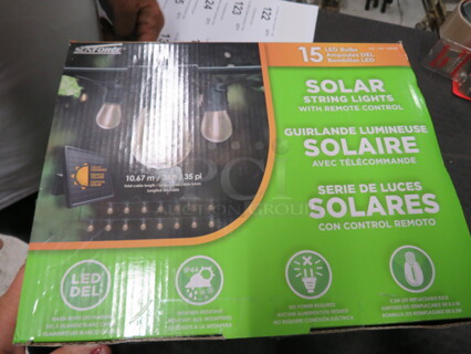 NEW Solar String Lights. 35 Foot. 15 LED Bulbs.