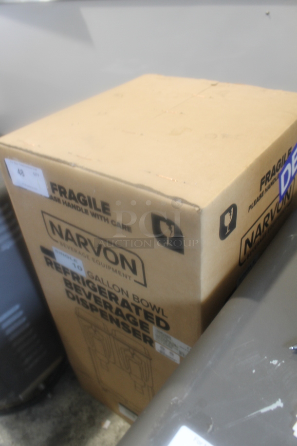 	BRAND NEW IN BOX! Narvon MEGA 140S 378D10G1 Stainless Steel Commercial Single 10 Gallon Bowl Refrigerated Beverage Dispenser. 120 Volts, 1 Phase. Tested and Working! Stock Picture Used For Gallery Picture. - Image 4 of 5