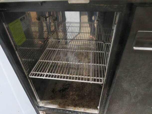 One Artic Air 3 Door Back Bar Cooler With 4 Racks. Model# ABB72. 115 Volt. Not Working. 73X24.5X35.5 - Image 5 of 5