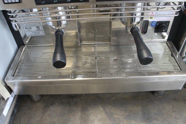 BRAND NEW SCRATCH AND DENT! KLub L2TS Stainless Steel Commercial Countertop 2 Group Espresso Machine w/ 2 Portafilters and 2 Steam Wands. 220-240 Volts, 1 Phase. - Image 7 of 7