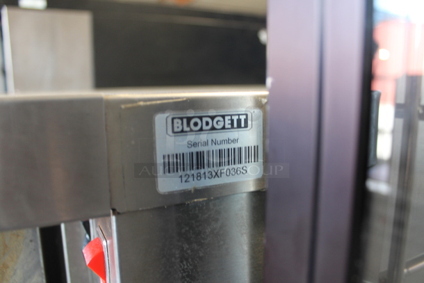 Blodgett ENERGY STAR Stainless Steel Commercial Electric Powered Full Size Convection Oven w/ View Through Door, Solid Door, Metal Oven Racks and Thermostatic Controls on Metal Legs. 208-240 Volts, 1 Phase. - Image 4 of 4