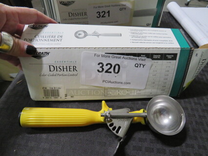 One NEW Vollrath Disher. #47144