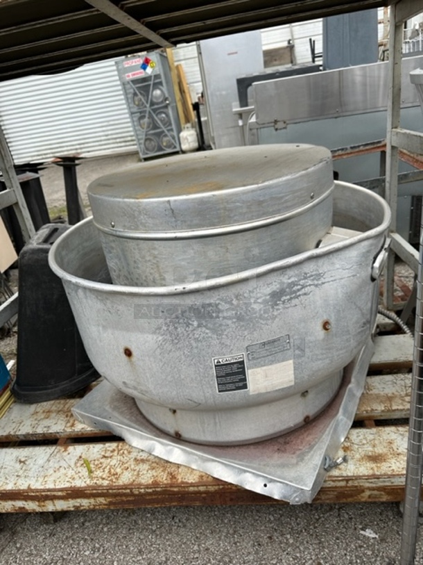 One Greenheck Centrifugal Upblast Exhaust Fan. Model# CUBE-180-15-G. 208-230 Volt. 3 Phase. $2456.89 - Image 1 of 1