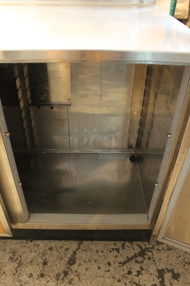 Duke Stainless Steel Commercial 2 Door Work Top Cooler. 120 Volts, 1 Phase. Tested and Powers On But Does Not Get Cold - Image 4 of 5