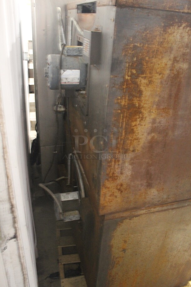 Commercial Stainless Steel Natural Gas Powered Double Stack Gas Convection Ovens. 2 Times Your Bid!  - Image 6 of 10