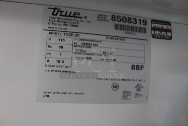 2015 True TG2R-2S Stainless Steel Commercial 2 Door Reach In Cooler w/ Poly Coated Racks on Commercial Casters. 115 Volts, 1 Phase. Tested and Working! - Image 7 of 8