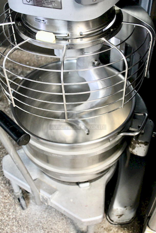 Hobart Legacy HL600-1STD 60 Qt. Planetary Floor Mixer with Guard - 240V, 3 Phase, 2.7 hp Stainless steel bowl guard; Swing-out bowl and power bowl lift.   INCLUDES: "ED" Large Dough Hook, 60qt Bowl and Bowl Dollie.   28 2/3x48-1/4x61-3/10.   50/60Hz; 1ph @ 16amps; 3ph @ 8amps - Image 3 of 6