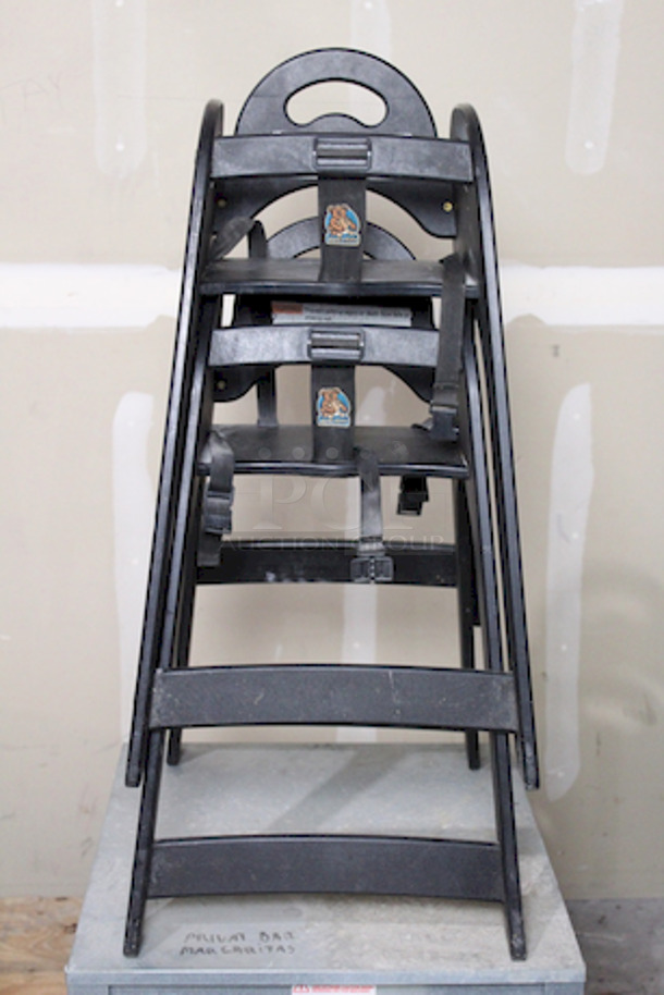 DOUBLE LOT! (2) Koala Kare KB105-02 29 1/2" Stackable High Chair w/ Waist Strap - Polyethylene, Black.
17x22x29-1/2

2x Your Bid. - Image 6 of 6
