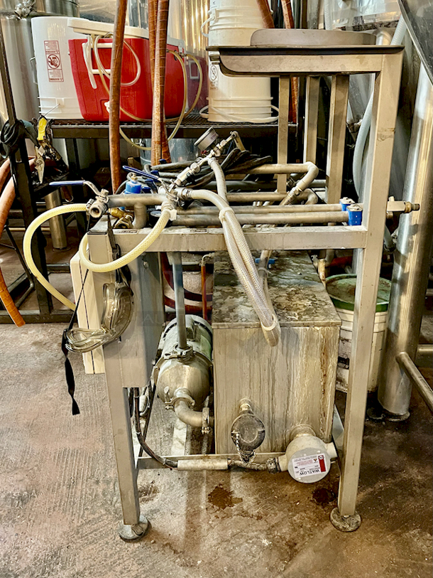 Premier Stainless Steel KGW-M-02 Manual Multi-Keg Washing Unit. Two Sankey style kegs of the same size, any capacity, can be rinsed and washed same time. Cleaning can be done with cold or hot detergents. - Image 2 of 4