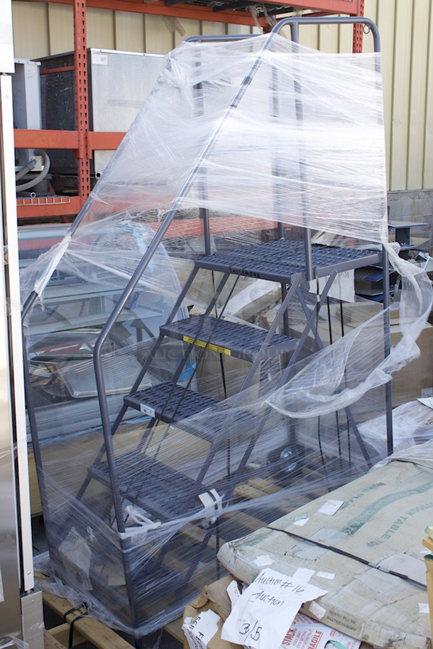 BRAND NEW SCRATCH & DENT! Ballymore TA-5-24 5-Step Gray Steel 59-Degree Slope Rolling Truck / Dock Access Ladder with 24" Wide Steps
 - Image 1 of 2