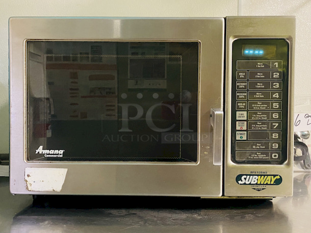 BEAUTIFUL! Amana Model RFS10SW2 Stainless Steel Commercial Countertop Microwave Oven With View Through Door! 

CONDITION: 10/10

 - Image 1 of 7