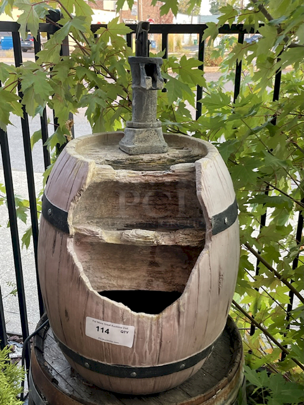 BEAUTIFUL! Teamson Home Vintage Pump & Barrel Outdoor Waterfall Fountain, Brown. 19.7x19.7x33.07 - Image 1 of 1