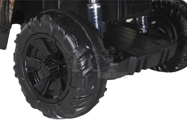 IN THE BOX! Dyncraft Realtree 24V UTV - Black. Realistic UTV Sounds, Suspension spring, Working Headlights, MP3 Input, Front Rack. - Image 3 of 6