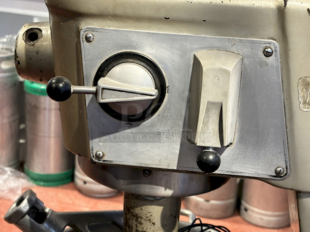 PERFECT SIZE! Hobart D-300 30qt Planetary Mixer With 30qt: Bowl, Paddle, Wire Whip and Dough Hook. 3 Gears, Manual Bowl Lift, 115v 1ph - Image 6 of 12