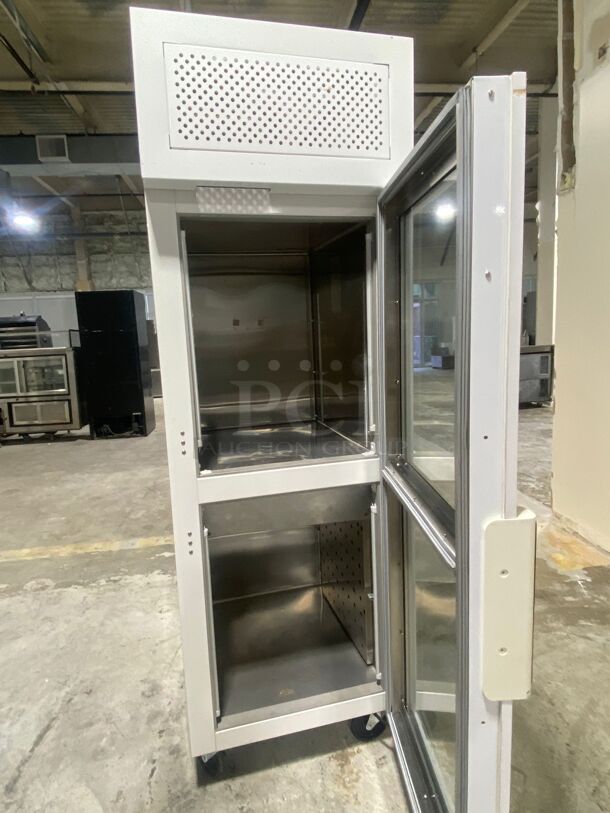 True Single white glass door refrigerator

 - Image 3 of 6