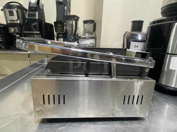 Cookline Double Commercial Panini / Sandwich Press, Grooved Surface, Cooking Surface, 120v
 - Image 4 of 7