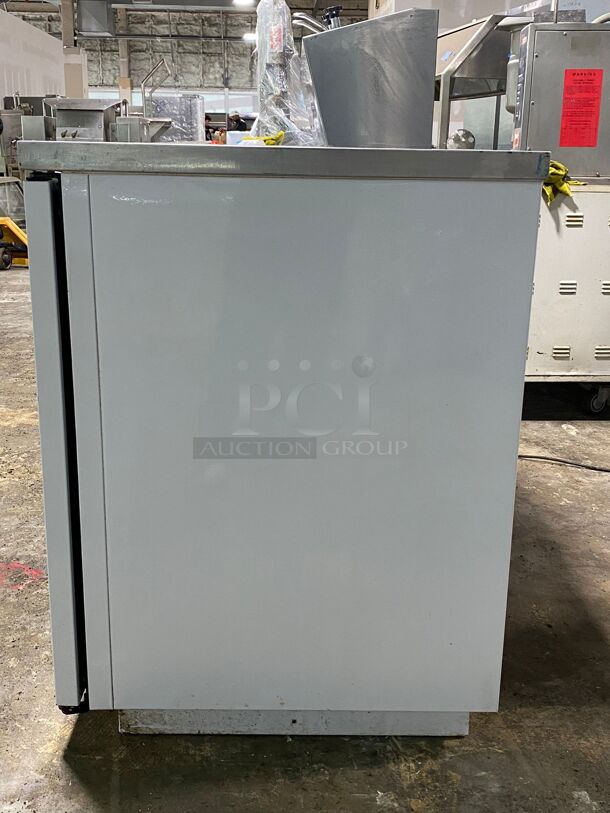 Beverage Air MS68-1-S 28.4-cu ft Refrigerator w/ (2) Sections & (2) Doors, and Ice cream topping cabinet 115v
 - Image 5 of 6