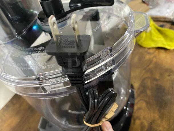 Hamilton Beach - 8 Cup Food Processor with Built-In Bowl Scraper - Black
 - Image 3 of 3