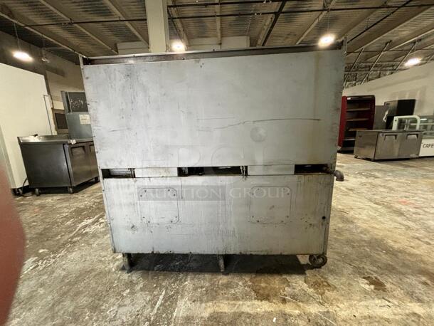 Southbend Ultimate 60" Range, 6 Burners, 1 Raised Griddle, 2 Ovens
 - Image 2 of 4