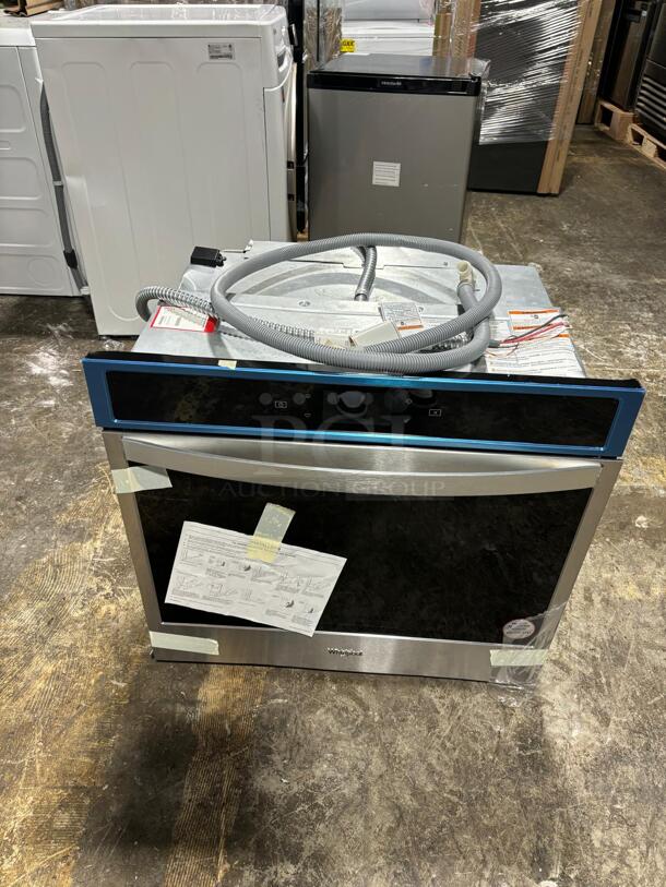 BRAND NEW Whirlpool - 30" Built-In Single Electric Convection Wall Oven with WiFi - Stainless Steel
 - Image 2 of 4