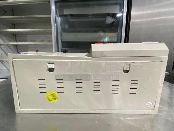 FRBM-810III Solid Ink Coding Continuous Rapid Sealer
 - Image 2 of 4