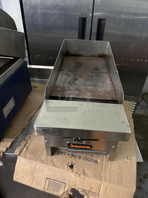 Sierra SRMG-12 Natural Gas/Propane 12" Manual Griddle
 - Image 4 of 5