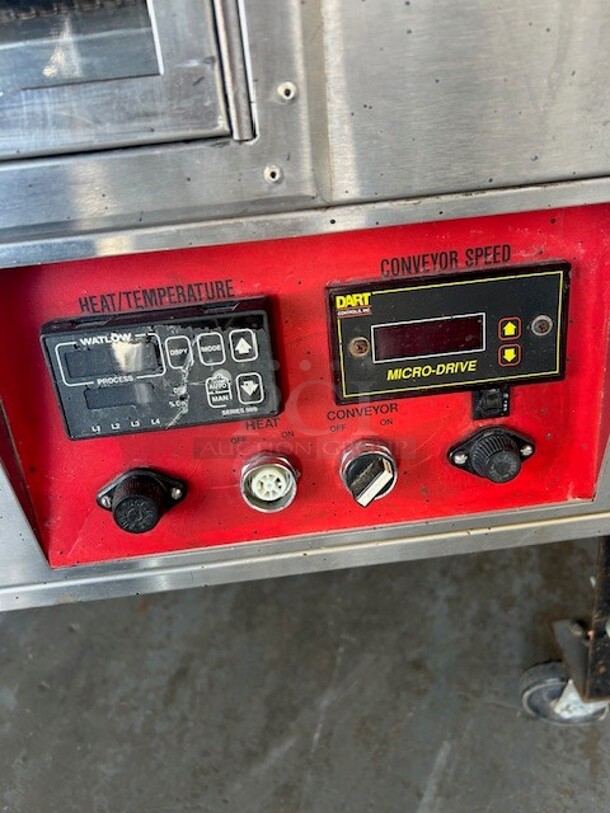 Q-MATIC Q-55 Conveyor Pizza/Pretzel Oven Neural Gas Working - Image 6 of 10