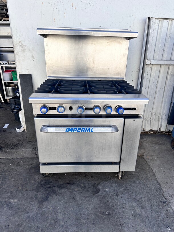 Fully Refurbished Imperial IR-6 36" 6 Burner Gas Range w/ Standard Oven, Natural Gas Tested and Working - Image 3 of 10