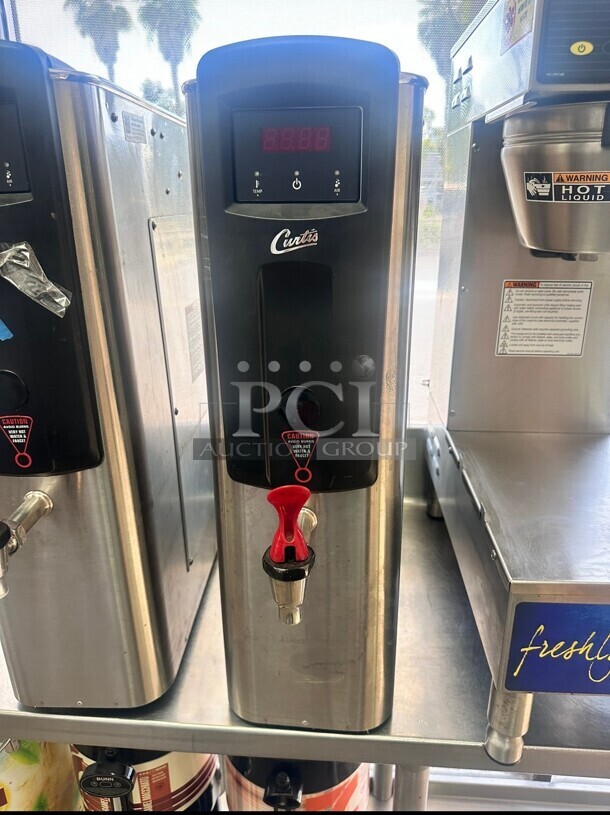 Excellent Condition! Used Curtis WB5NL Commercial Hot Water Dispenser - 5 gal., 120 Volt Tested and Working! - Image 1 of 6