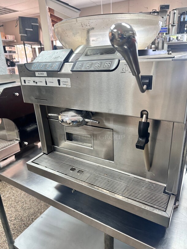Mastrena CS2 Thermoplan Starbucks Commercial Espresso Coffee Machine 220V Tested and Working - Image 3 of 10