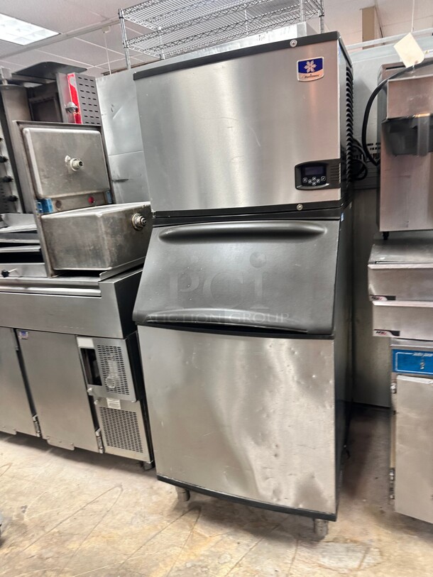 Excellent Condition Manitowoc Ice IYT0504 550 lb Half Cube Ice Machine  115 Volt Tested and Working! - Image 9 of 9