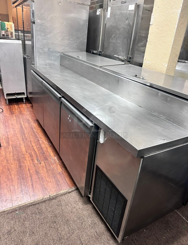 Working Continental CPT92 92 Inch Pizza Prep Table w/ Refrigerated Base, 115v  - Image 2 of 10