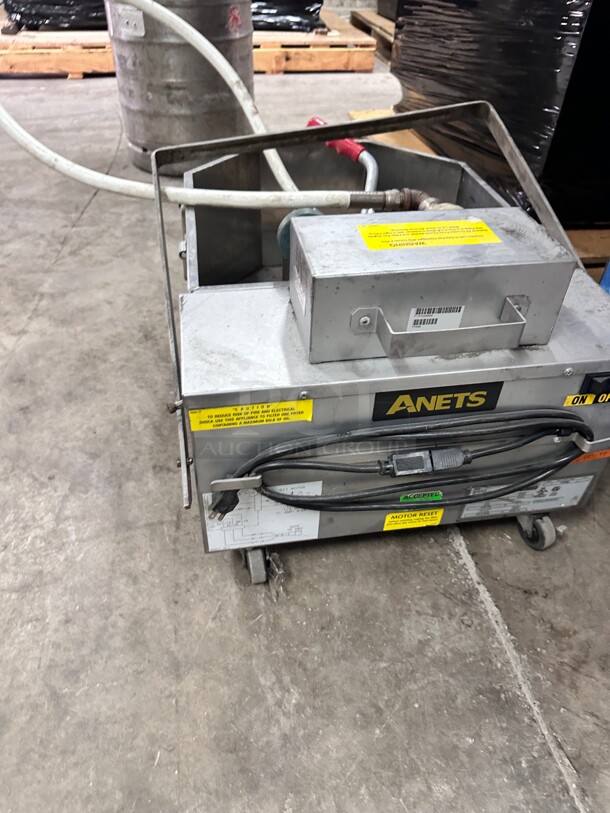 Anets FFM80 GoldenFry 80lb Portable Fryer Filtration Unit with Casters 115 Volt Tested and Working - Image 6 of 7