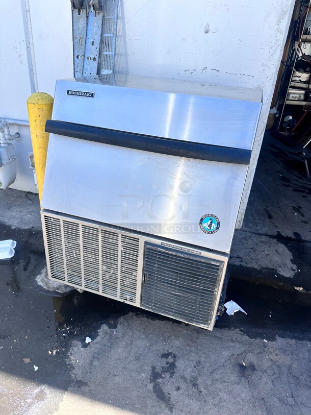 Hoshizaki KM-255BAH 250 lb Crescent Cube Ice Machine w/ Bin Air Cooled, 115v Working - Image 3 of 9