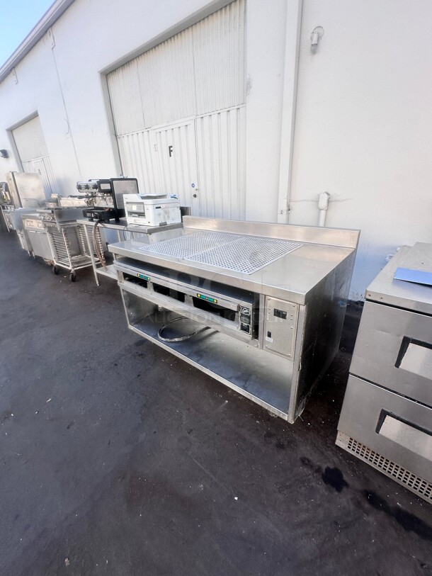 Duke F160 Pass-Through 60" Commercial Food Warmer With Warmer Table Top  220 Volt Working - Image 6 of 8