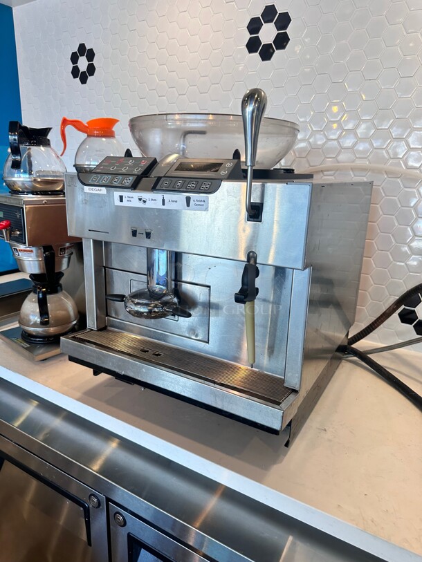 Excellent Condition Mastrena  Starbucks Expresso Machine 220 Volt 1 Phase Tested and Working - Image 4 of 10