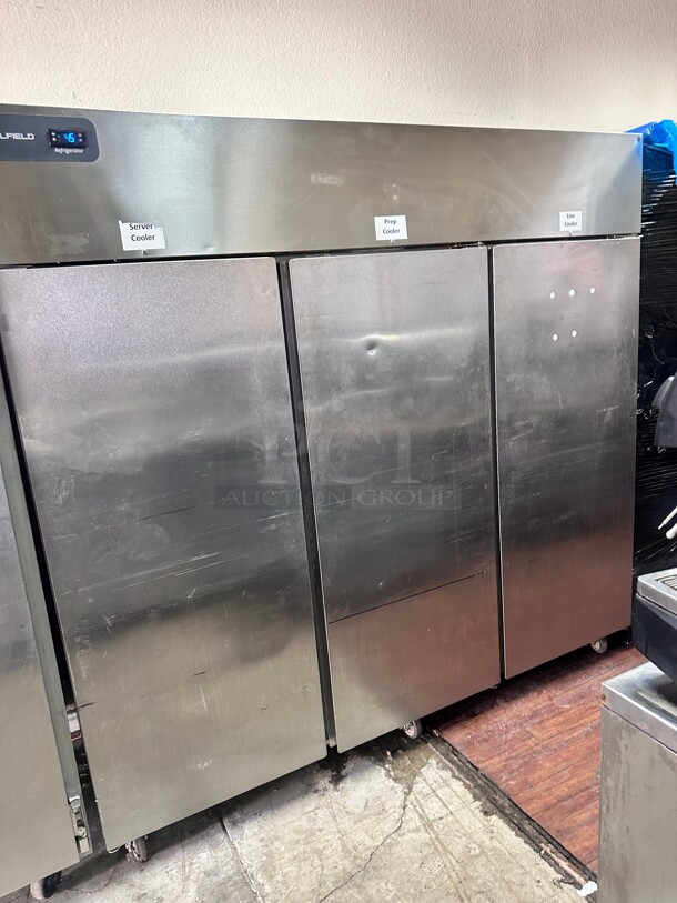 Delfield CSR3P-S 83" Three Section Reach In Refrigerator Solid Doors, 115v Working - Image 4 of 8