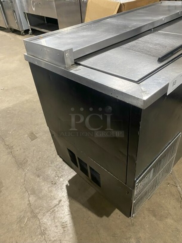 Beverage Air 2 Top Sliding Door Beer Cooler! Model DW49HC! 115V 1 Phase! - Image 6 of 8