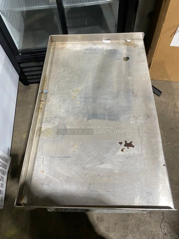 Solid Stainless Steel Work Top/ Prep Table! With Back And Side Splashes! With Storage Space Underneath! On Legs! - Image 5 of 7