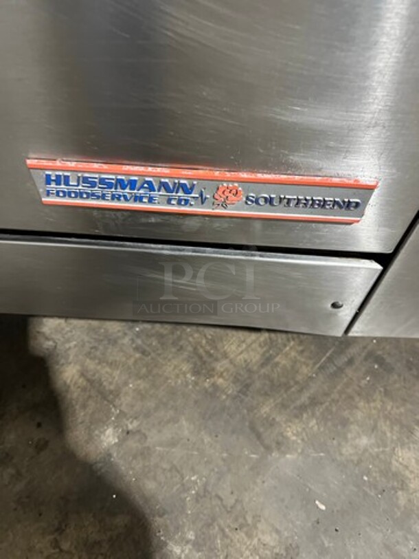 Southbend Commercial Natural Gas Powered 12 Burner Stove! With Raised Back Splash And Salamander Shelf! With 2 Full Size Oven Underneath! All Stainless Steel! On Casters! Working When Removed! - Image 5 of 11