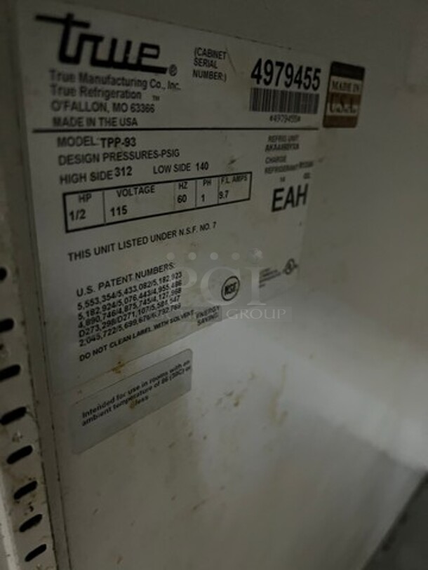 True Commercial Refrigerated 3 Door Pizza Prep Table! With Overhead Shelf! With Ticket Rail! All Stainless Steel! On Casters! Model: TPP93 SN: 4979455 115V 60HZ 1 Phase - Image 8 of 11