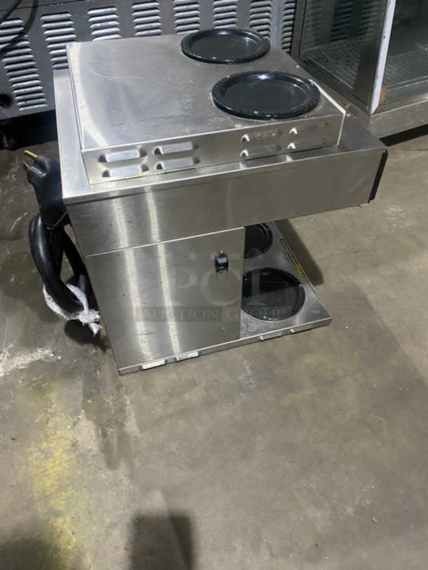 Bunn Commercial Countertop Dual Coffee Brewing Machine! With 4 Coffee Pot Warming Stations! All Stainless Steel! Model: AXIOM2/2TWIN SN: AXTN026484 120/208/240V 60HZ 1 Phase - Image 3 of 10