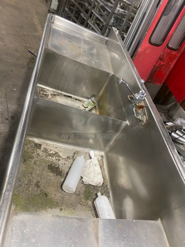 Commercial 2 Compartment Dish Washing Sink! With Dual Side Drain Board! With Back Splash! All Stainless Steel! On Legs! - Image 6 of 10