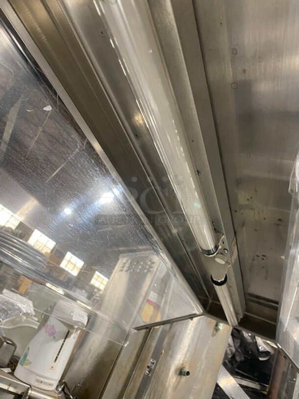 Low Temp Commercial Refrigerated Food Serving Station Counter/ Cold Pan! With Sneeze Guard! Stainless Steel Body! On Casters! Model: 50CFMX SN:FO4C05885L 120V 1PH - Image 7 of 8