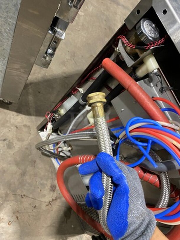 Hobart All Stainless Steel Under Counter Commercial Dishwasher! Model: LXIC SN: 231127445 120V 60HZ 1 Phase - Image 8 of 10