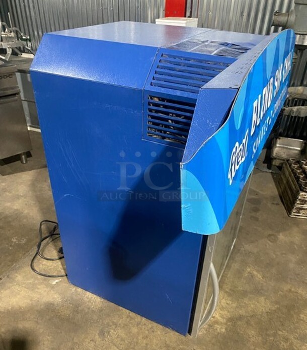Minus Forty Commercial Single Door Freezer Merchandiser! With View Through Door! On Legs! Model: 11CSGFX1FR SN: 140336 115V 60HZ 1 Phase - Image 2 of 8