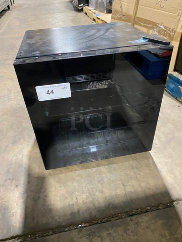 NEW! OUT OF THE BOX! SCRATCH-N-DENT! Arctic King Single Door Wine Bottle Cooler/Chiller! 16 Bottle Capacity! Model: AWCA016ADB 115V - Image 1 of 7
